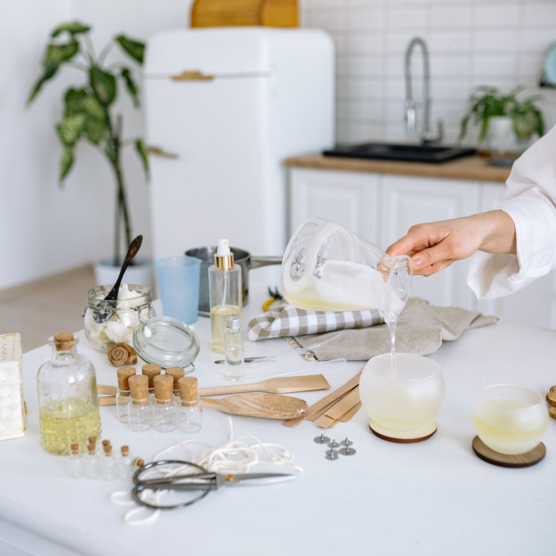 Aceites de masaje en casa: temperatura, técnica y qué ingredientes evitar